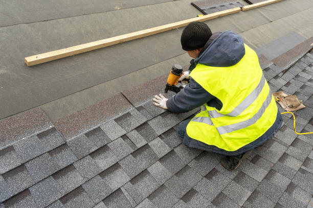 Best Shingle Roofing Installation  in Carlyle, IL